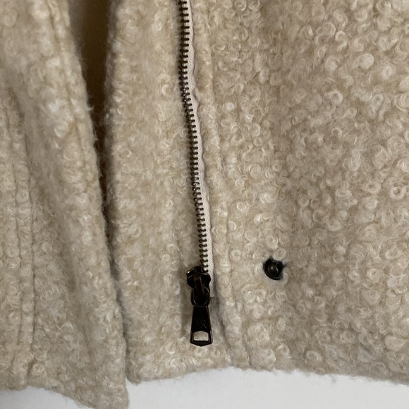 Banana Republic winter white boiled wool jacket, size Medium - Picture 9 of 11